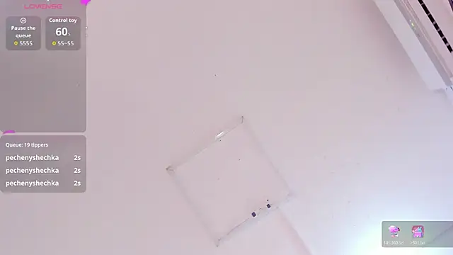 Živá chatovací místnost _malih_