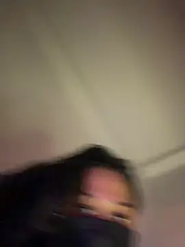 Phòng Chat Trực Tiếp MidnightRose_