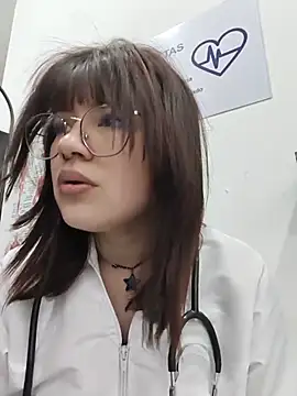 TATIANA--30's Live Chat Room