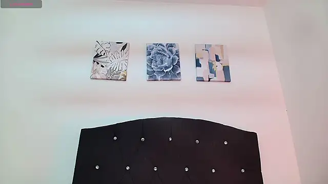 Dahlia__Vixen 실시간 채팅방