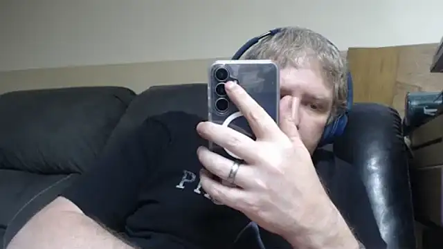 BrisonChase Live Chatraum