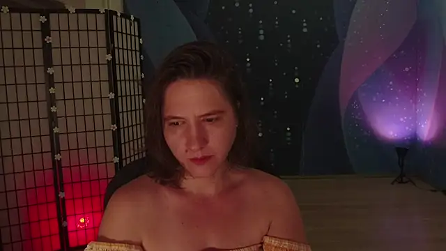 Sala de chat ao vivo de Intruderrorry