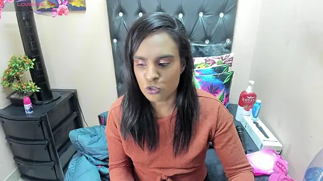 Toxicfantasy4u's Live Chat Room
