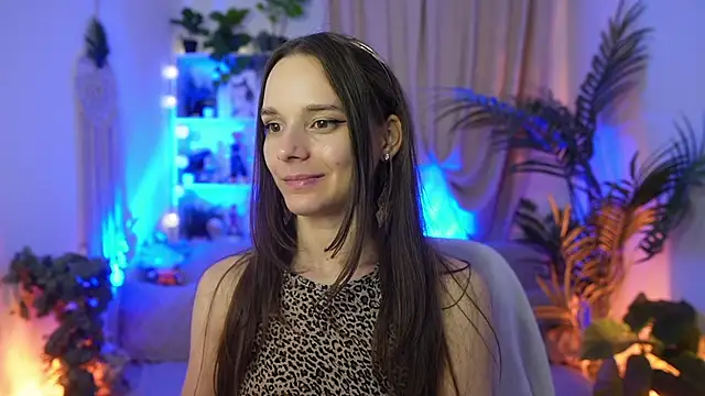 Anna_Leah_ Live Chatraum