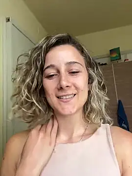 Chat soba uživo modela Nomadic_Angel