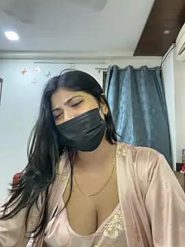 Alizahincontrol's Live Chat Room