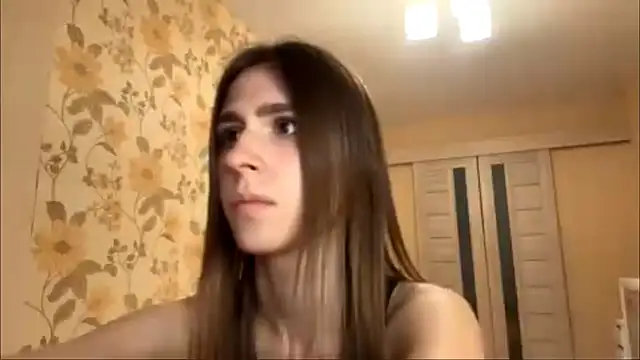 Živá chatovací místnost ZaraGuyette