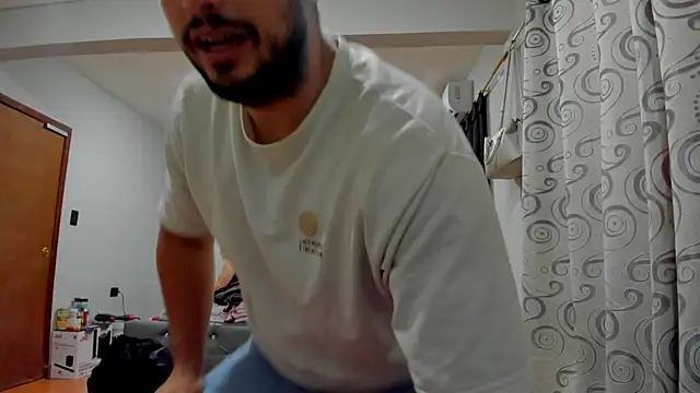 Živá chatovací místnost Liltildeman_moon