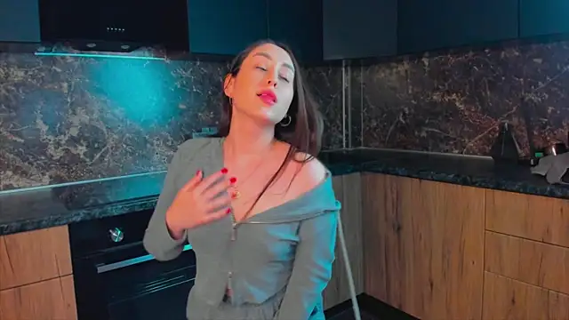 Elyra_Noir live-chat rom