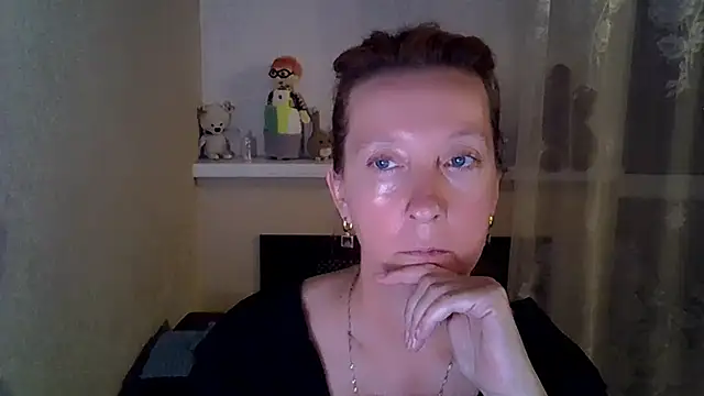 Madaamtang's Live Chat Room
