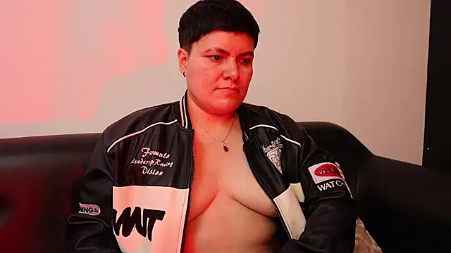 Dusty_Law_'s Live Chat Room