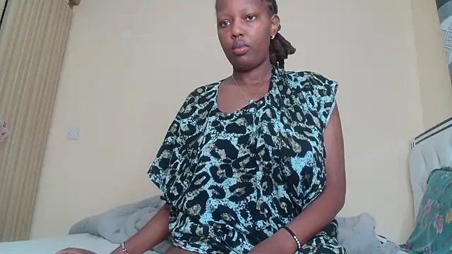 Tasty_Tasha live-chat rom