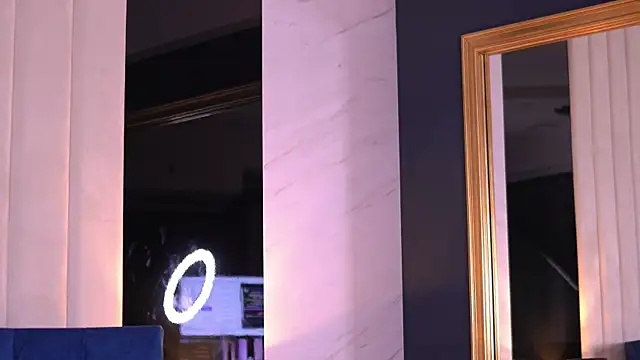 Živá chatovací místnost ChloeSin