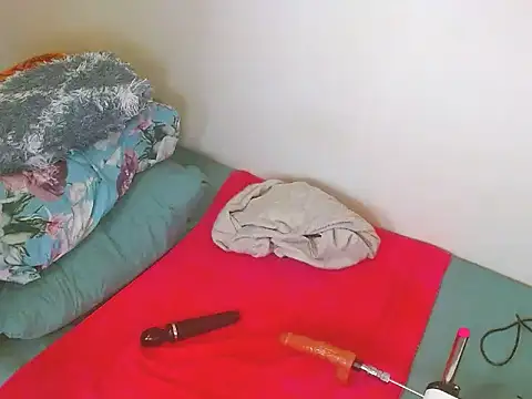 Chat soba uživo modela ChocoSlenderXXX