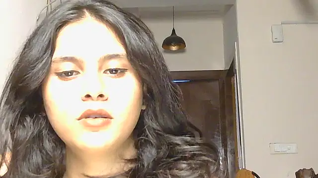 Živá chatovací místnost Naira_fit