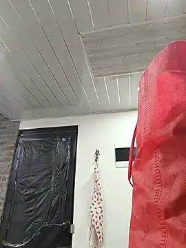 Živá chatovací místnost IamAlana_