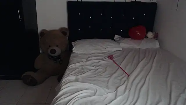 Živá chatovací místnost ANGELIQUE_KLANE
