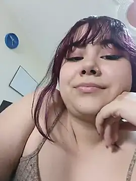 AliceScoot_ Adlı Modelin Canlı Sohbet Odası