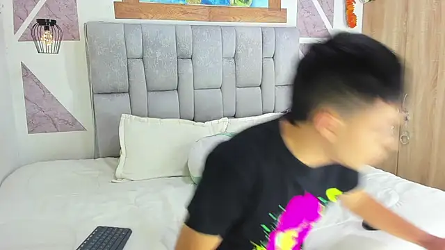 christopher_Hot чат на живо