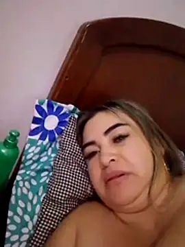 cachonda69-'s Live Chat Room