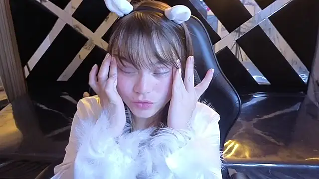 ห้องแชทสดของ Luxury_11v_
