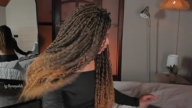 Živá chatovací místnost nayah__