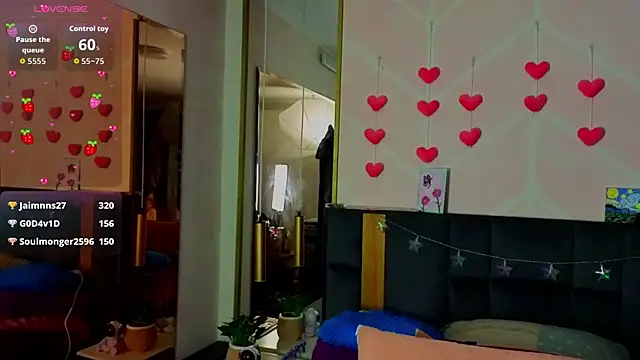 Živá chatovací místnost MadyJackson