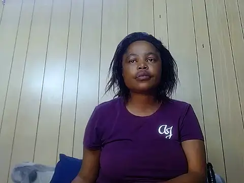 spicykittyy's Live Chat Room