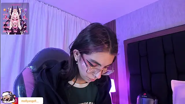 Molly_A чат на живо
