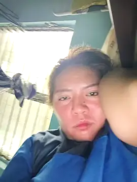 naughtiestmumknky99 Live Chatraum
