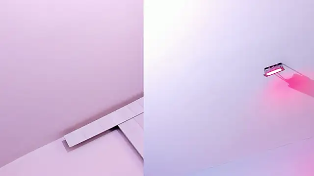 Lia_owenss' Live Chat Room