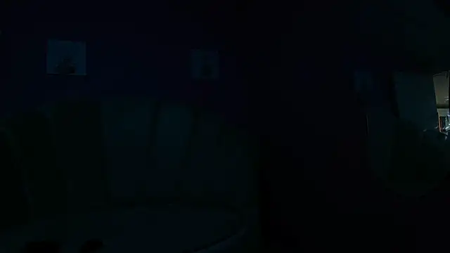 Scarlet_Glow – live chatrum