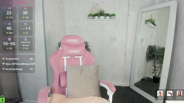 Victoria_Nelson's Live Chat Room