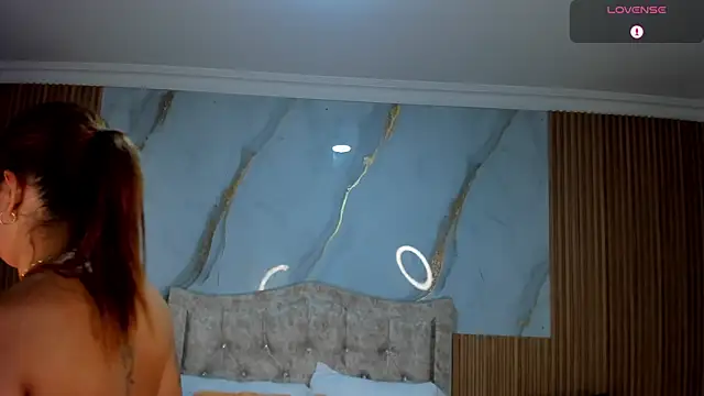 Živá chatovací místnost mia_18v