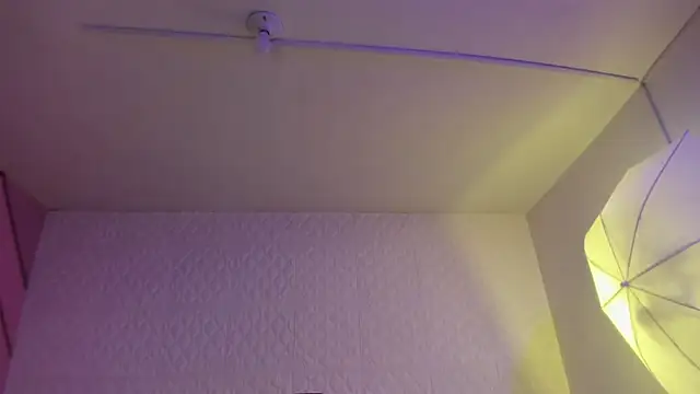 Živá chatovací místnost Violetaa_diazz