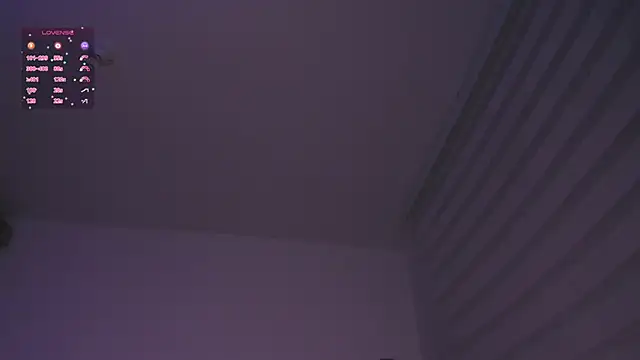 Živá chatovací místnost K2xxKrawl