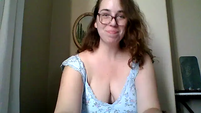 sweetsocalgirl's Live Chat Room