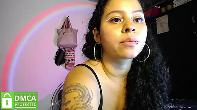 Mr_MrsCurie – live chatrum