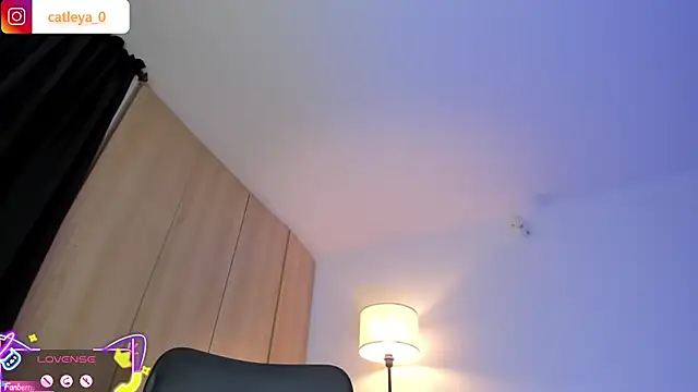 catleya_0's Live Chat Room
