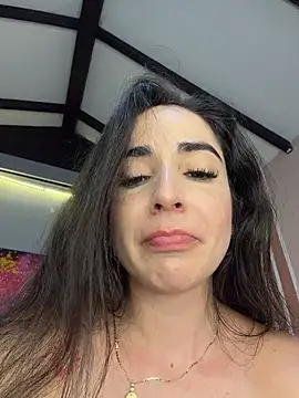 Vicky-Andrade Adlı Modelin Canlı Sohbet Odası