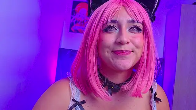 kitty_niki Adlı Modelin Canlı Sohbet Odası