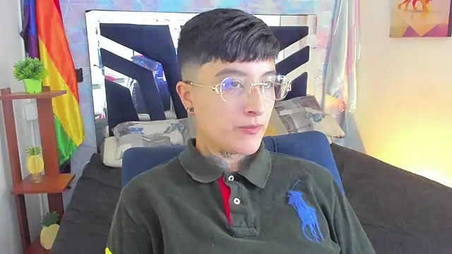 abby_thompson____'s Live Chat Room