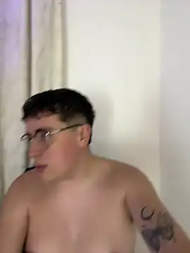 Živá chatovací místnost Sam_Rush