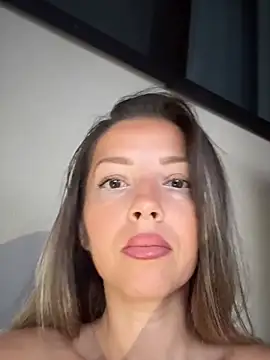 SoniaDeviis Cameră chat live