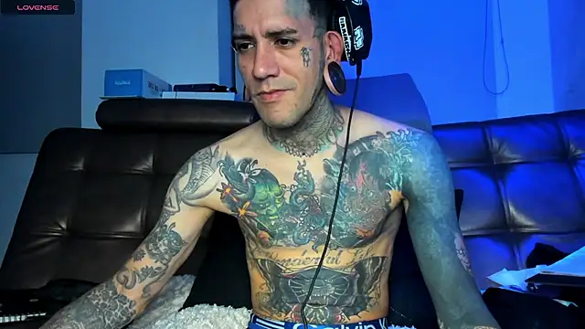 jhonny__ackerman Live Chatraum