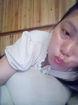Živá chatovací místnost Tina-i