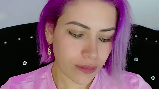 Natalia_Montoya Adlı Modelin Canlı Sohbet Odası