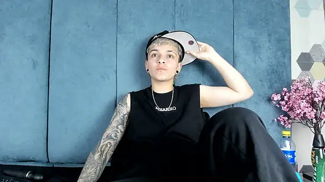 Megan_Thompson_ Cameră chat live