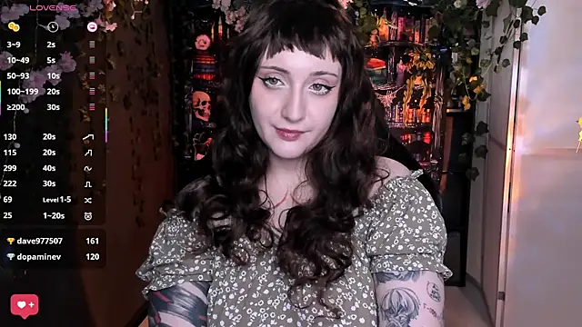 AsheLucker's Live Chat Room