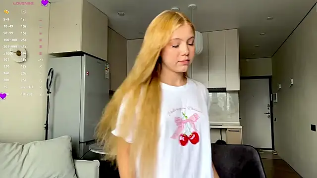 AlberthaBudd Live Chatrum